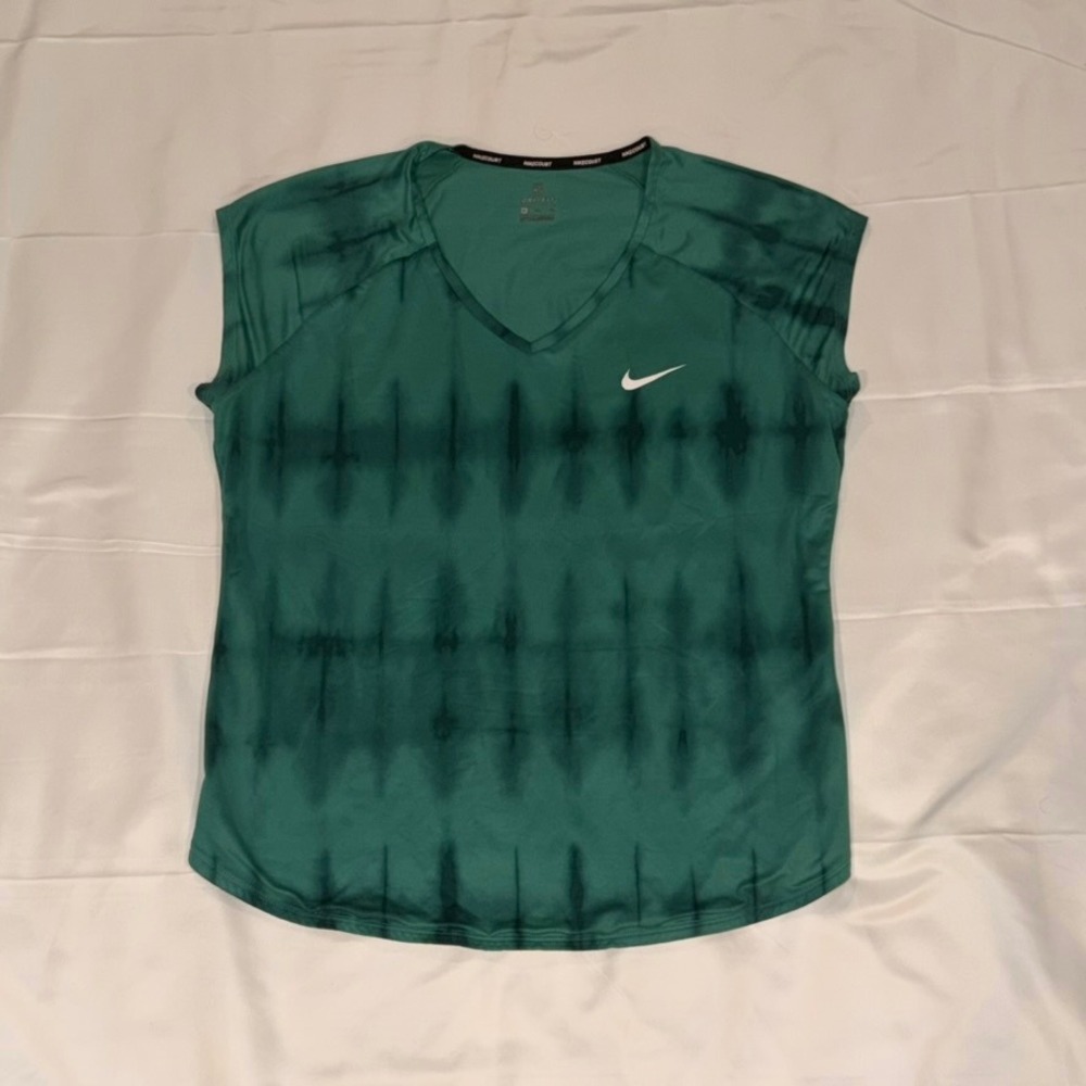 Nike Court Tennis Top Women XL Green Tie-Dye Dri-FIT V-Neck Cap Sleeve Sporty